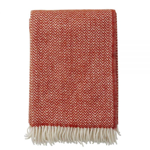 Klippan | Wolldecke Chevron | ruby red | eco wool