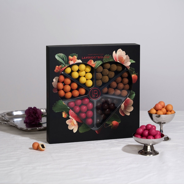 Lakrids by Bülow | LOVE Selection Box